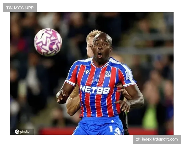 水晶宫球员米切尔欧协联破门 难救主队平局结果